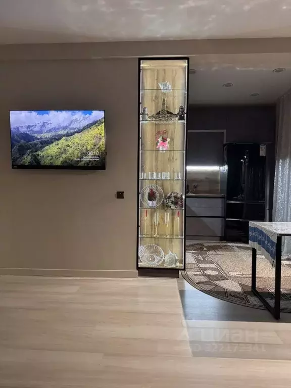 2-к кв. Кемеровская область, Новокузнецк Пионерский просп., 6 (55.0 м) - Фото 2