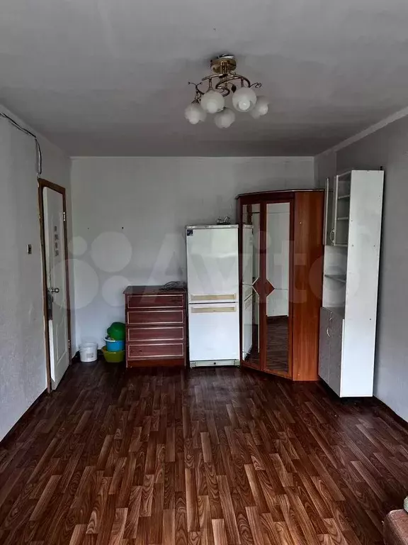 Комната 17 м в 3-к., 3/6 эт. - Фото 1