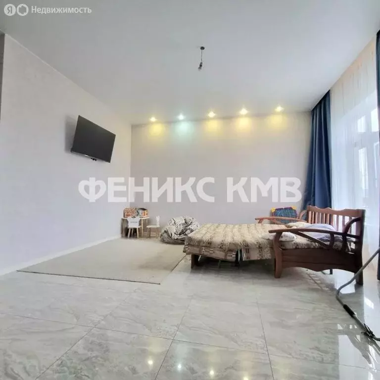 Дом в станица Ессентукская, Весёлая улица (140 м) - Фото 1