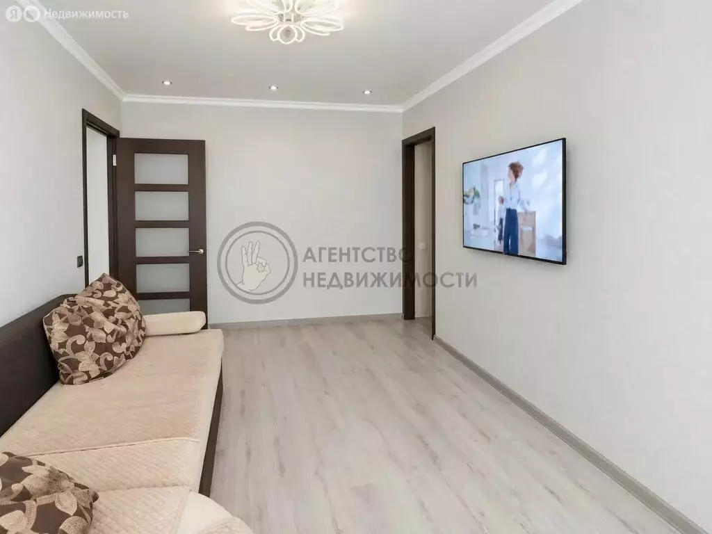 2-комнатная квартира: село Высокая Гора, Юбилейная улица, 1 (50 м) - Фото 2