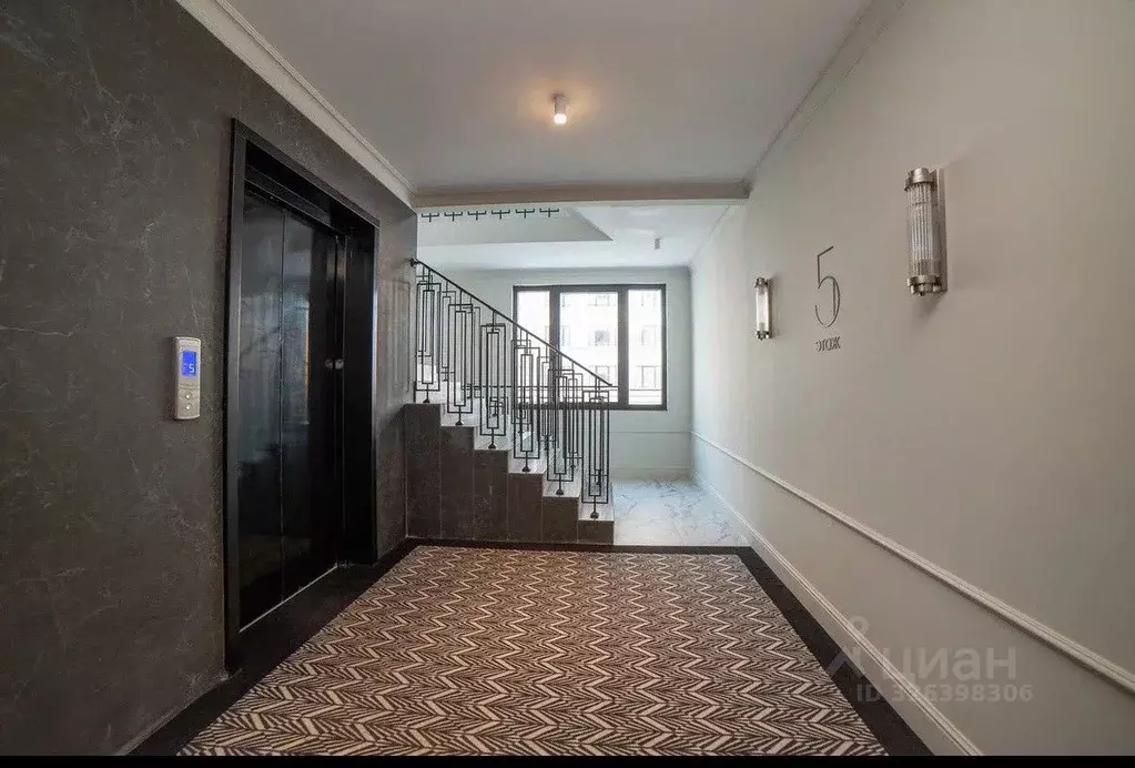 3-к кв. Свердловская область, Екатеринбург ул. Печерская, 4 (90.0 м) - Фото 1