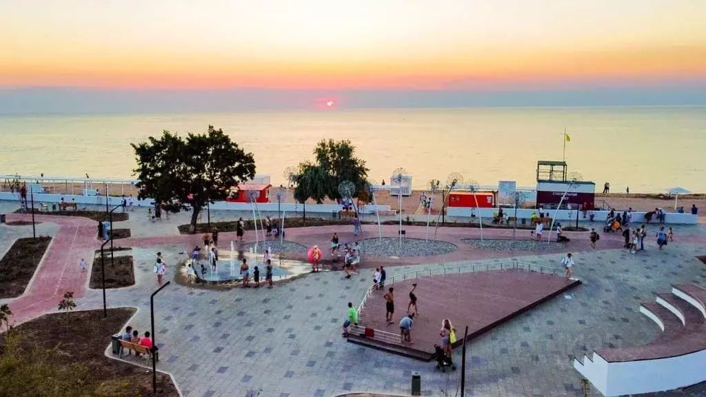 Участок в Крым, Щелкино Ленинский район, ул. Акташская, 1 (10.0 сот.) - Фото 1