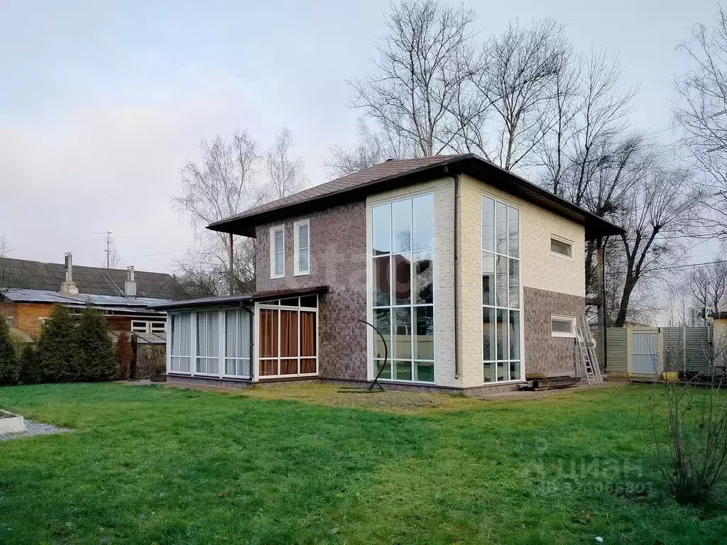 Дом в Ярославская область, Ярославль Магистральная ул., 17 (140 м) - Фото 1