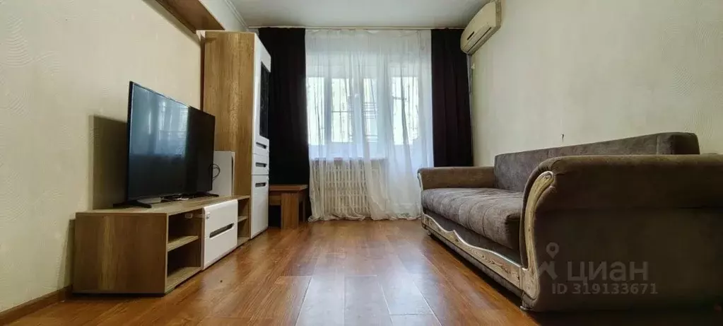 3-к кв. Астраханская область, Астрахань ул. Бориса Алексеева, 16 (58.0 ... - Фото 1