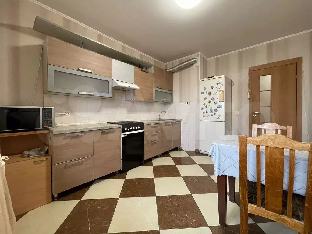 2-к. квартира, 65 м, 13/18 эт. - Фото 1