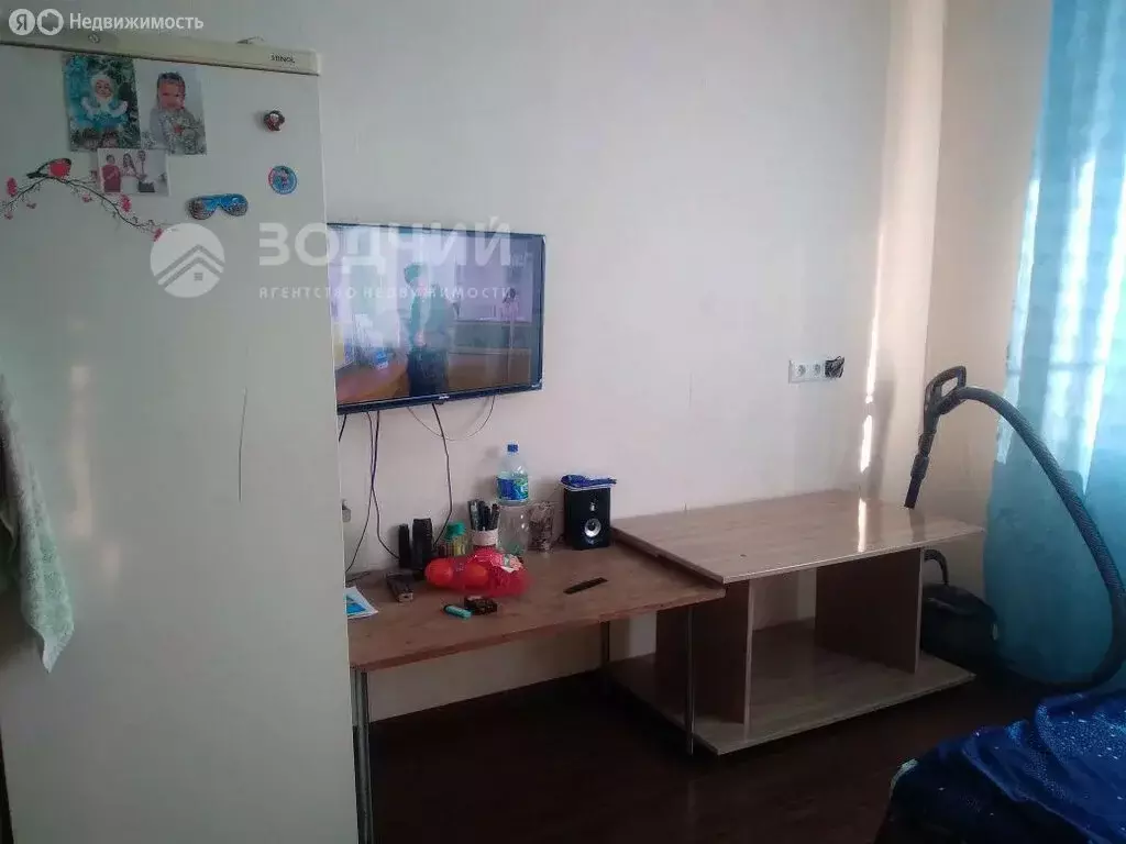 1к в 4-комнатной квартире (14 м) - Фото 2