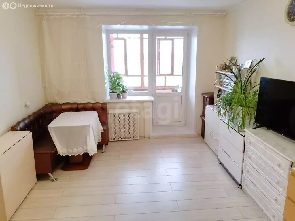 1-комнатная квартира: Пермь, улица Адмирала Ушакова, 55/1 (37 м) - Фото 2