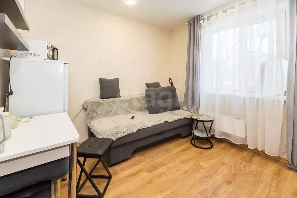 Комната Амурская область, Благовещенск Институтская ул., 30/4 (9.6 м) - Фото 1