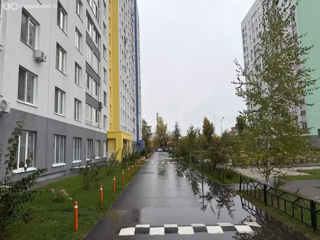 1-комнатная квартира: Тюмень, улица Ветеранов Труда, 9А (34.7 м) - Фото 1