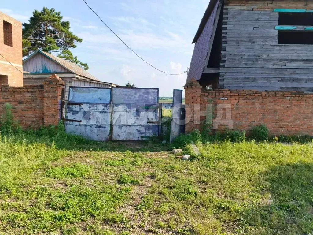 Дом в Амурская область, Ивановский муниципальный округ, с. Ерковцы ул. ... - Фото 1