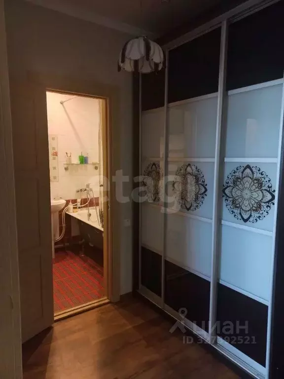 2-к кв. Самарская область, Самара ул. Гастелло, 32 (66.8 м) - Фото 2