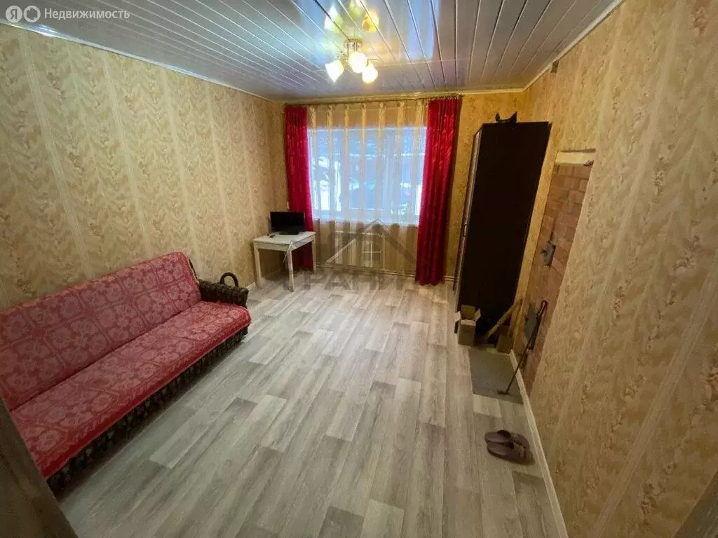 2-комнатная квартира: Новгородская область, рабочий посёлок Крестцы, ... - Фото 1