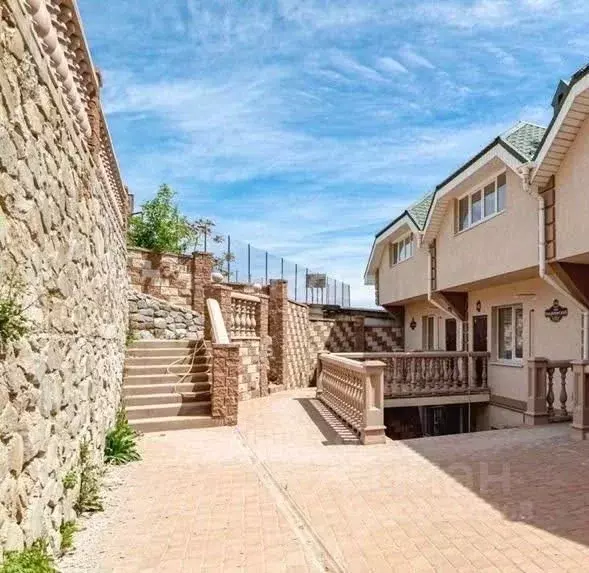 Таунхаус в Крым, Ялта туп. Владимирский, 4В (96 м) - Фото 1