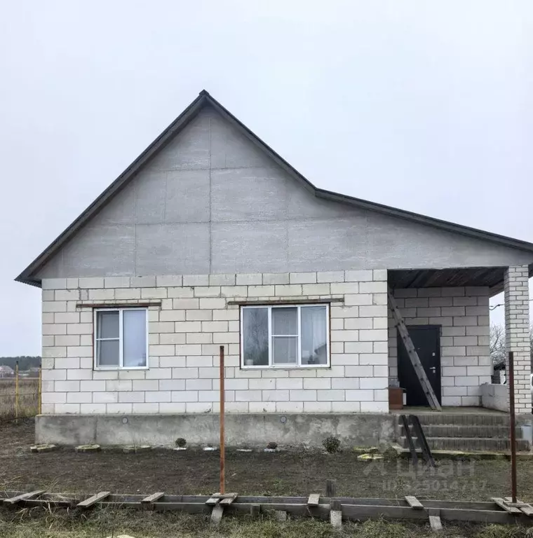 Дом в Липецкая область, Грязинский муниципальный округ, с. Плеханово ... - Фото 1