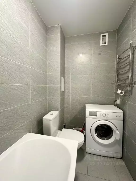 Студия Татарстан, Казань ул. Братьев Батталовых, 20А (32.0 м) - Фото 0