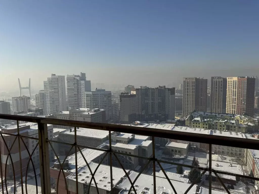 5-к кв. Новосибирская область, Новосибирск Нижегородская ул., 18 ... - Фото 0