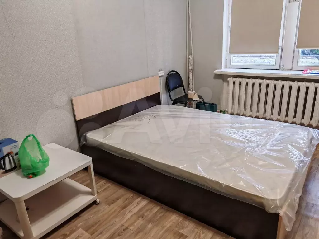 Комната 18 м в 3-к., 1/5 эт. - Фото 1