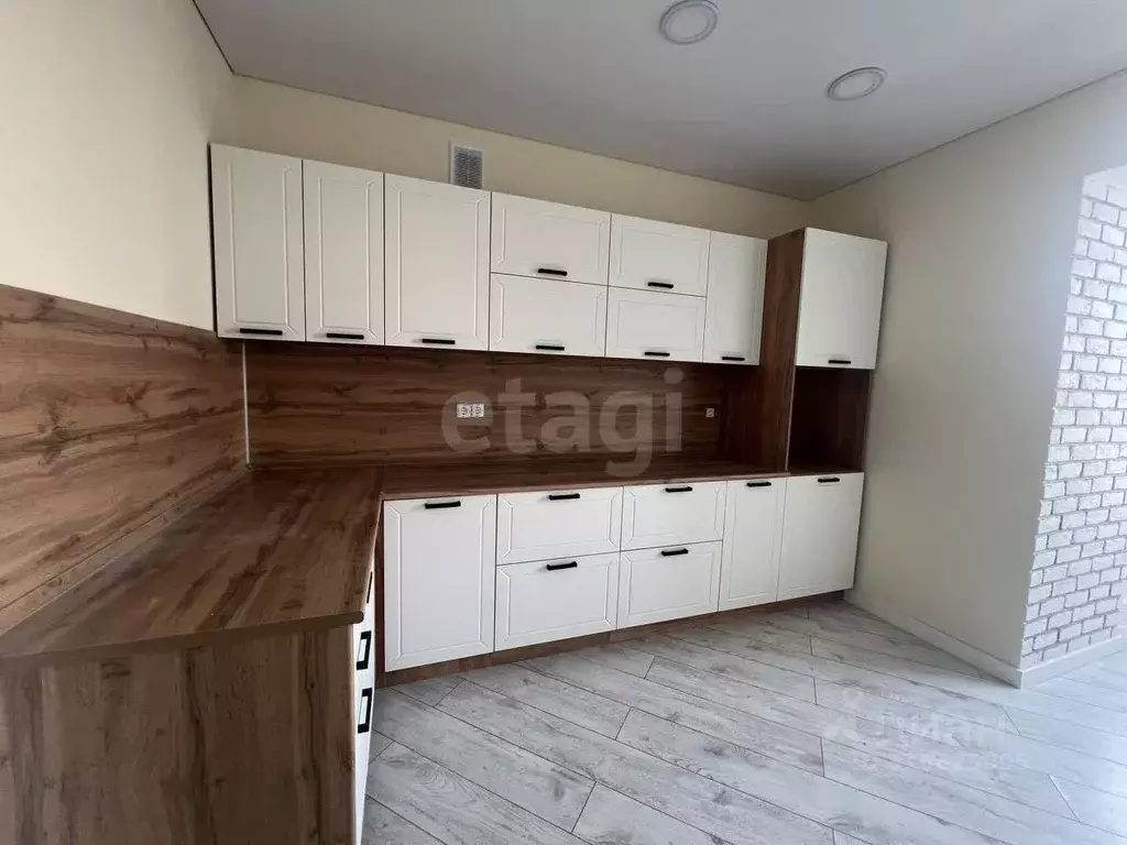 2-к кв. Ханты-Мансийский АО, Сургут ул. Крылова, 20 (68.0 м) - Фото 1