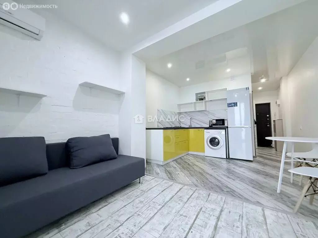 Квартира-студия: Волгоград, район Семь Ветров, бульвар 30-летия ... - Фото 1