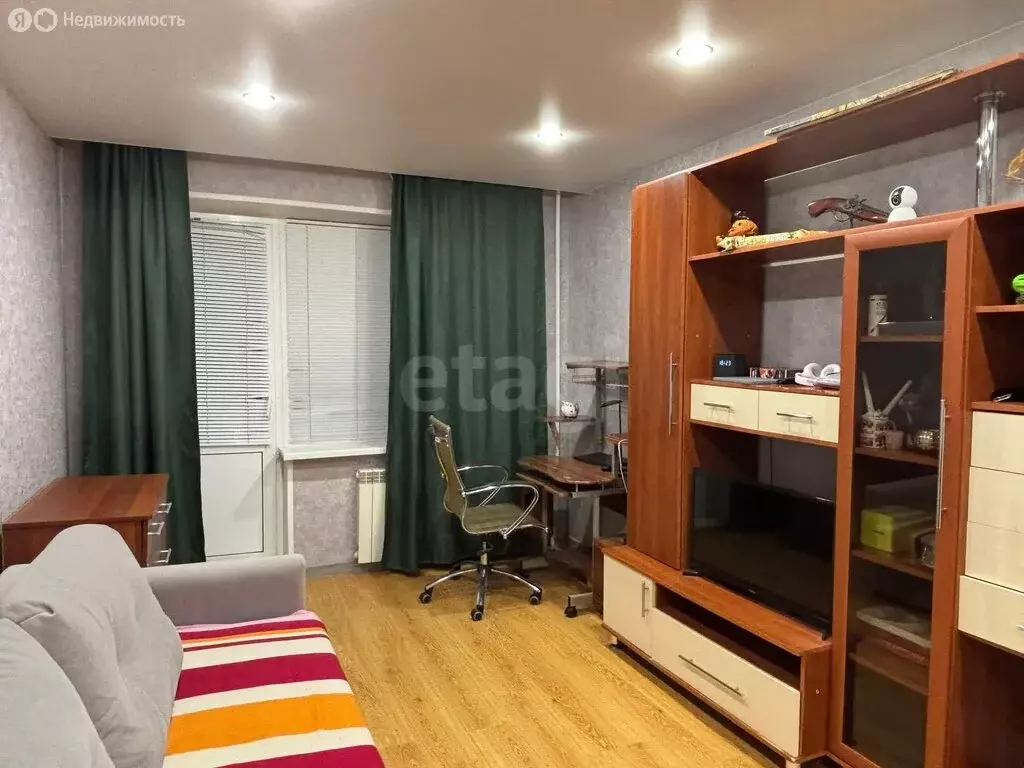 3-комнатная квартира: Архангельск, микрорайон Первых Пятилеток, улица ... - Фото 2