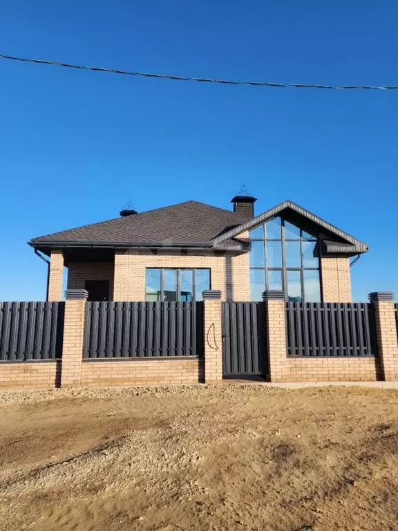 Дом в Татарстан, Тукаевский район, д. Азьмушкино ул. Хирурга Шакурова, ... - Фото 1