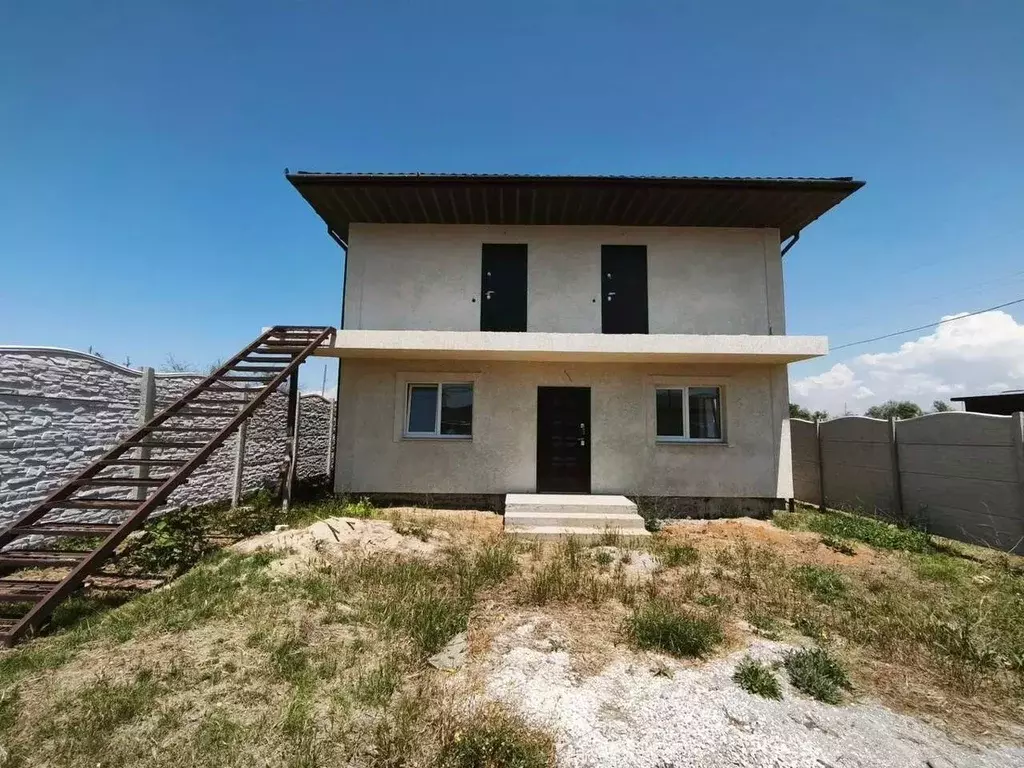 Дом в Севастополь с. Осипенко, СТ Южный ТСН, 303 (180 м) - Фото 1