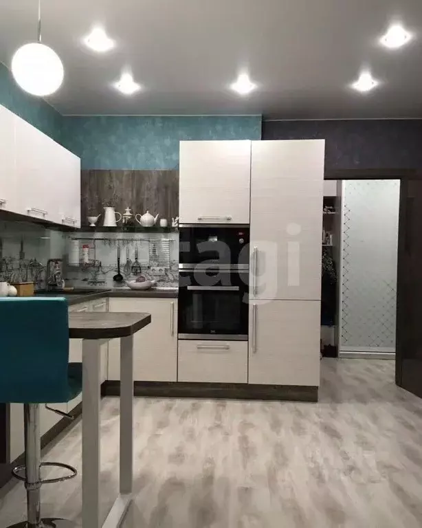 3-к кв. Коми, Сыктывкар ул. Карла Маркса, 100 (65.7 м) - Фото 2