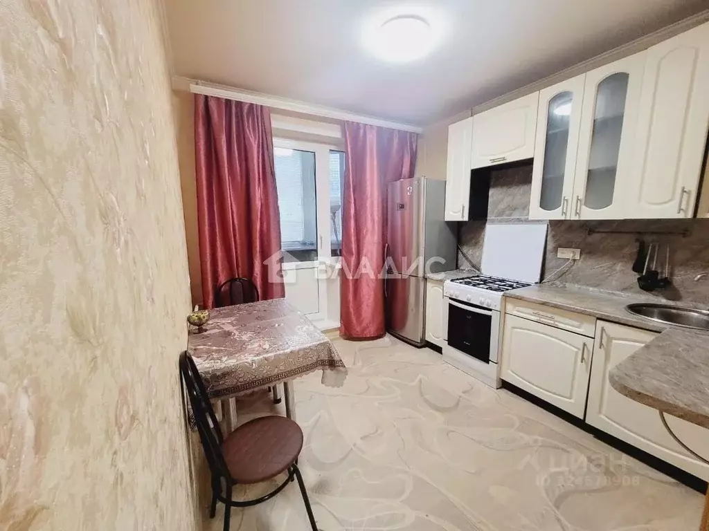 2-к кв. Владимирская область, Владимир ул. Чапаева, 3 (54.0 м) - Фото 2