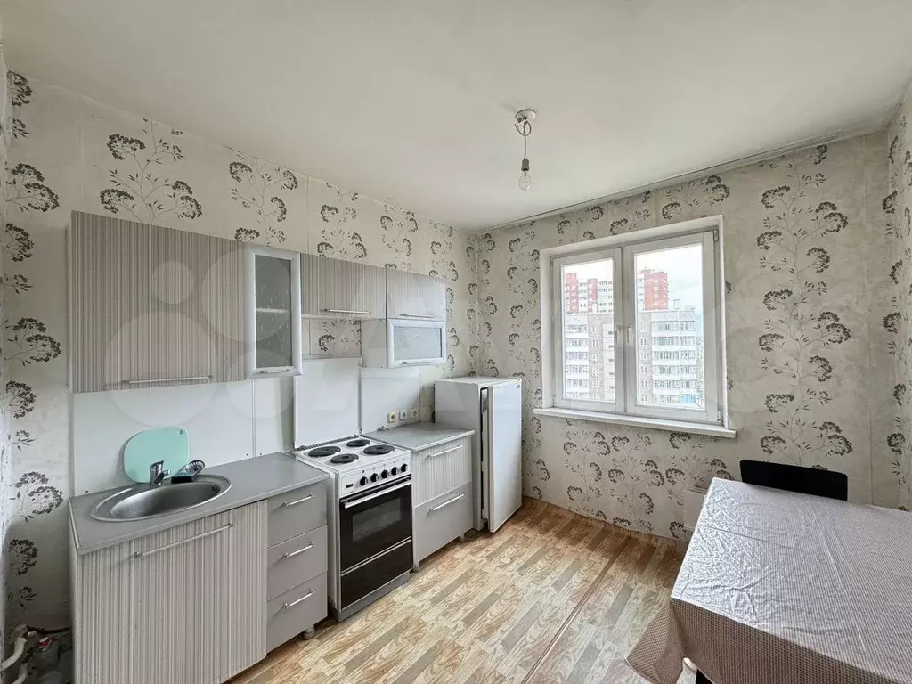 1-к. квартира, 42 м, 10/10 эт. - Фото 0