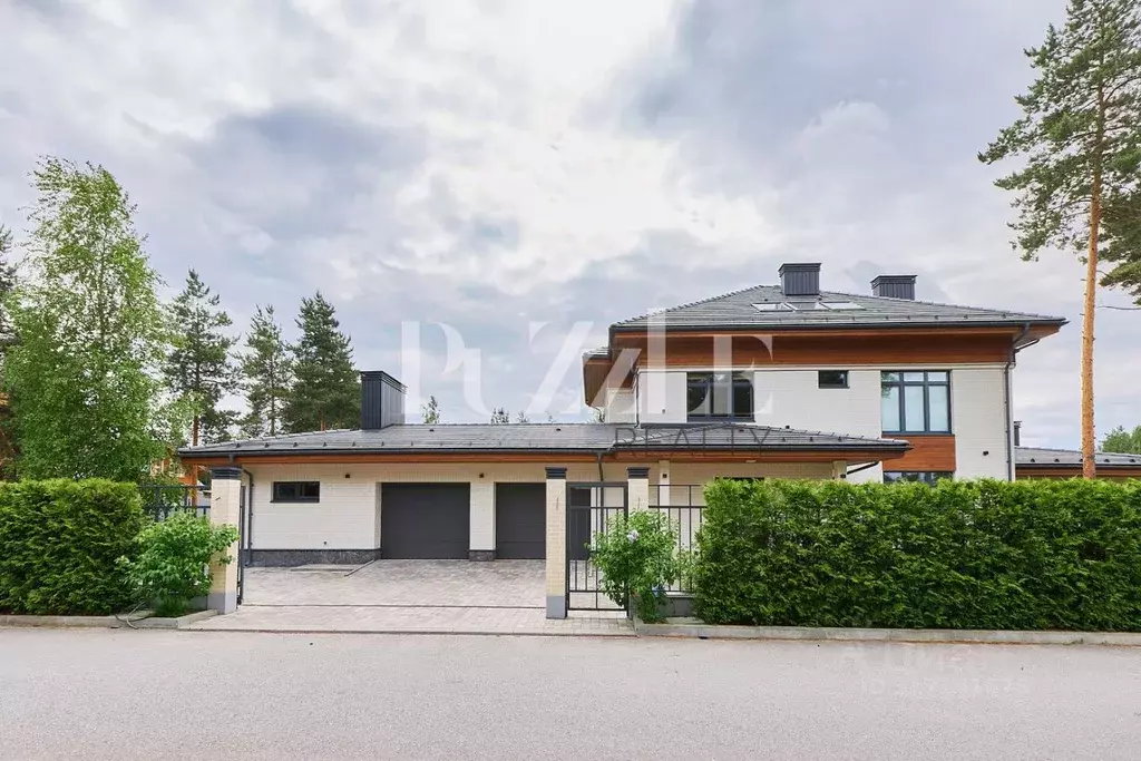 Дом в Ленинградская область, Всеволожский район, Бугровское городское ... - Фото 2