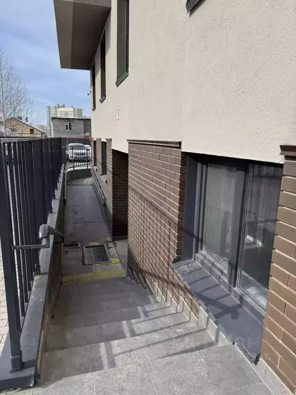 Помещение свободного назначения в Пермский край, Пермь Шахтерская ул., ... - Фото 2