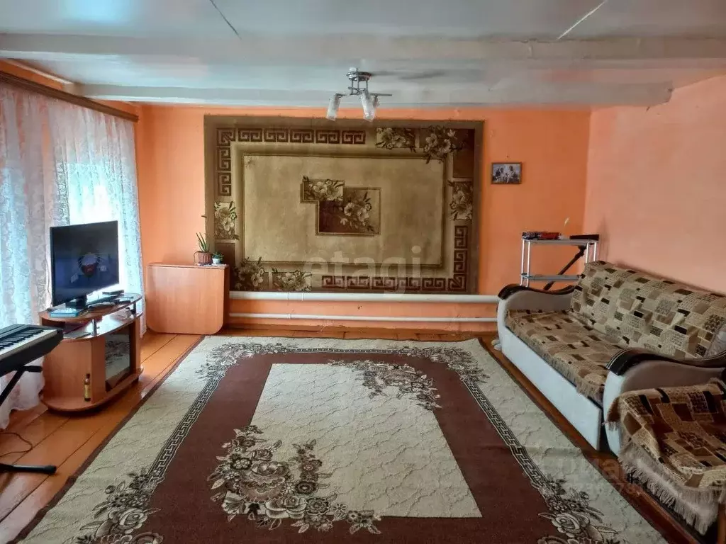 Дом в Башкортостан, Стерлитамакский район, с. Тюрюшля Центральная ул. ... - Фото 1