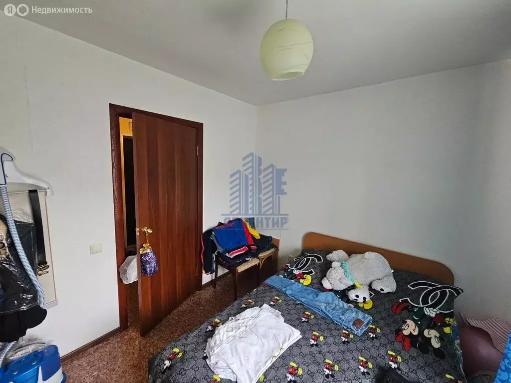 3-комнатная квартира: Чебоксары, улица Фридриха Энгельса, 1 (56 м) - Фото 1