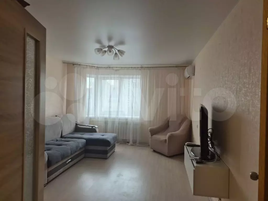 1-к. квартира, 41 м, 10/17 эт. - Фото 1