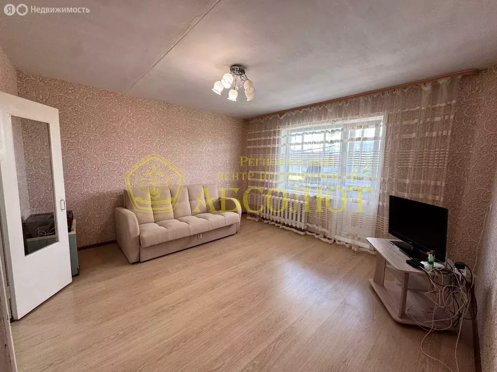 2-комнатная квартира: Ревда, улица Павла Зыкина, 12 (50 м) - Фото 0