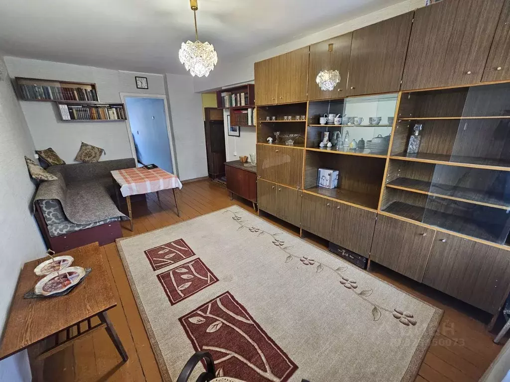 3-к кв. Омская область, Омск ул. 75-й Гвардейской Бригады, 6 (60.0 м) - Фото 0