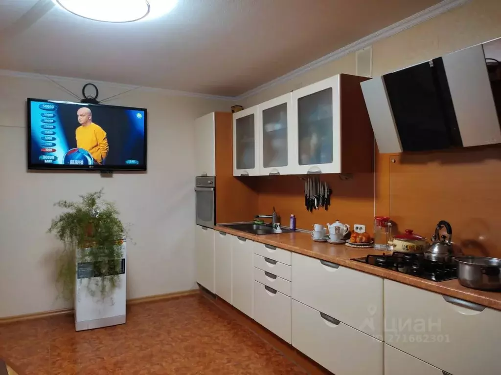 2-к кв. Вологодская область, Череповец Красная ул., 28 (70.2 м) - Фото 1