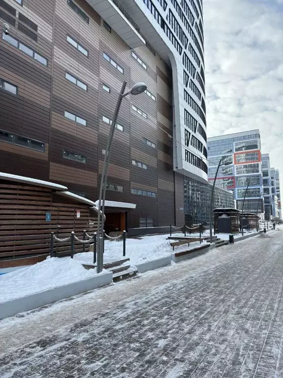 Гараж в Санкт-Петербург бул. Александра Грина, 1 (15 м) - Фото 1