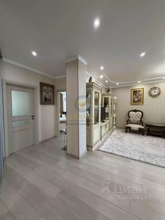 3-к кв. Белгородская область, Белгород Садовая ул., 6 (85.4 м) - Фото 2