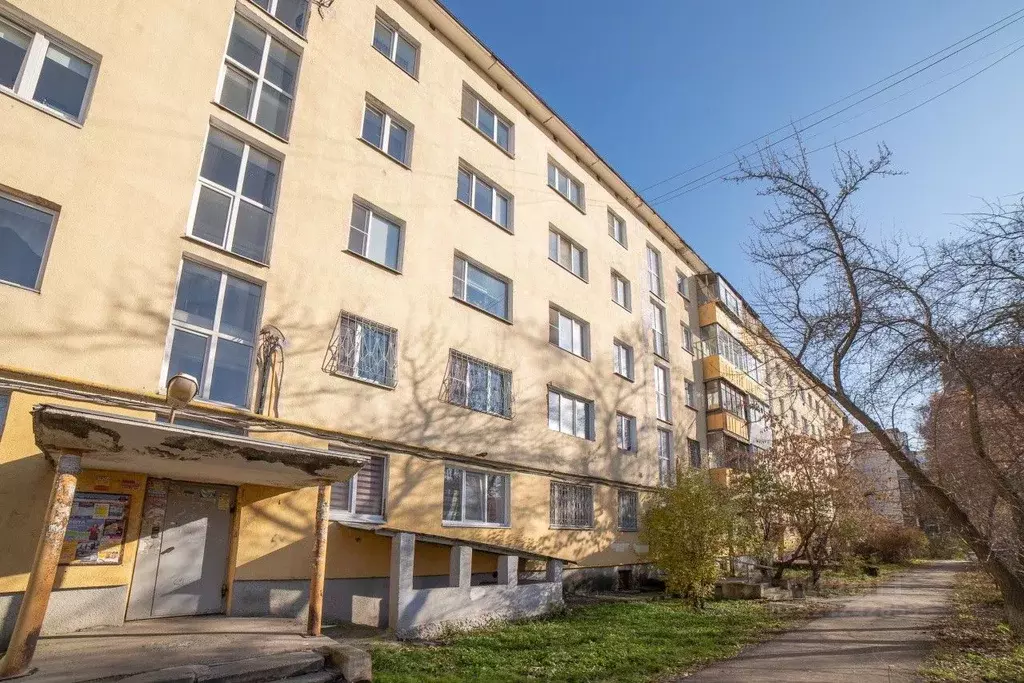 1-к кв. Свердловская область, Екатеринбург пер. Алма-Атинский, 1 (30.4 ... - Фото 0