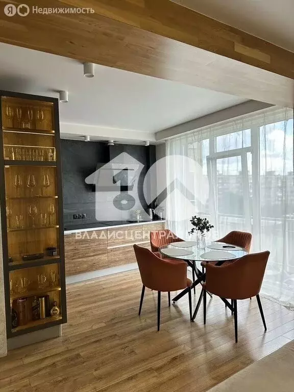 3-комнатная квартира: Новосибирск, улица Героев Революции, 31 (87 м) - Фото 1