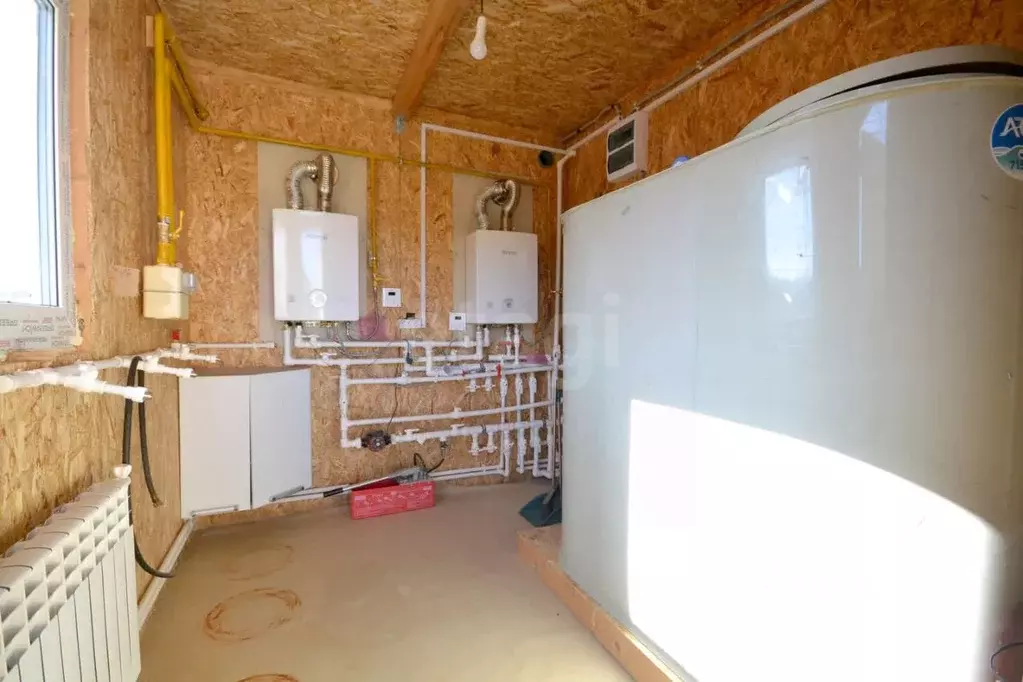 Дом в Саха (Якутия), Якутск Сергеляхское шоссе, 5-й км, 38 (390 м) - Фото 1