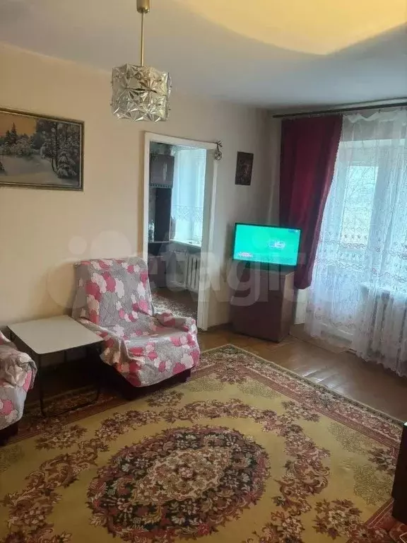 2-к. квартира, 45 м, 5/5 эт. - Фото 0