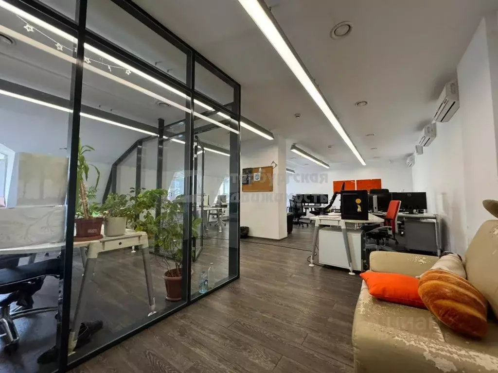 Офис в Санкт-Петербург ул. Чайковского, 31 (173 м) - Фото 1