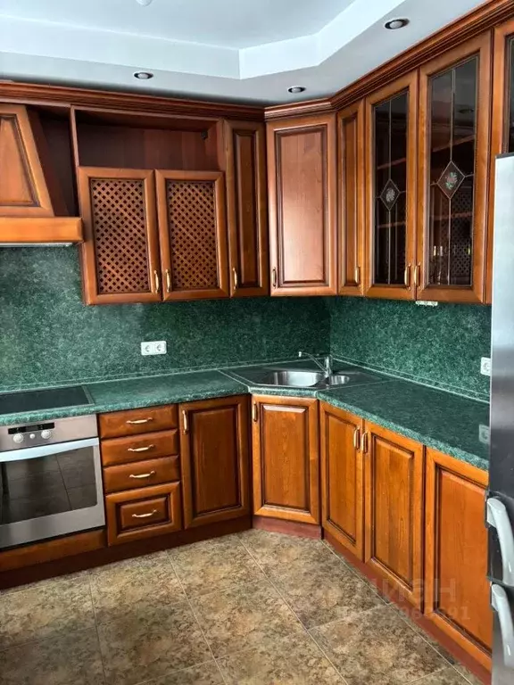 3-к кв. Кемеровская область, Кемерово Октябрьский просп., 78 (70.0 м) - Фото 1