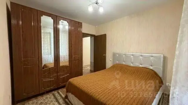 3-к кв. Курская область, Курск просп. Вячеслава Клыкова, 66 (77.0 м) - Фото 2
