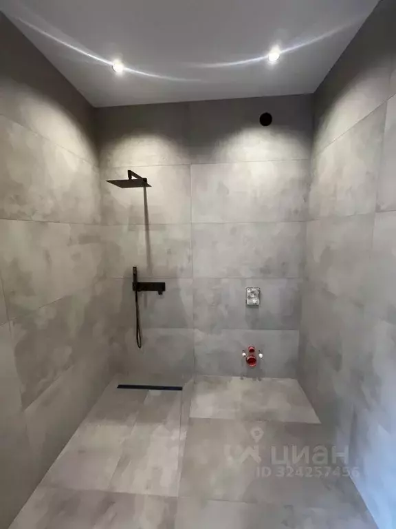 Дом в Краснодарский край, Краснодар ул. Передерия, 149 (142 м) - Фото 1