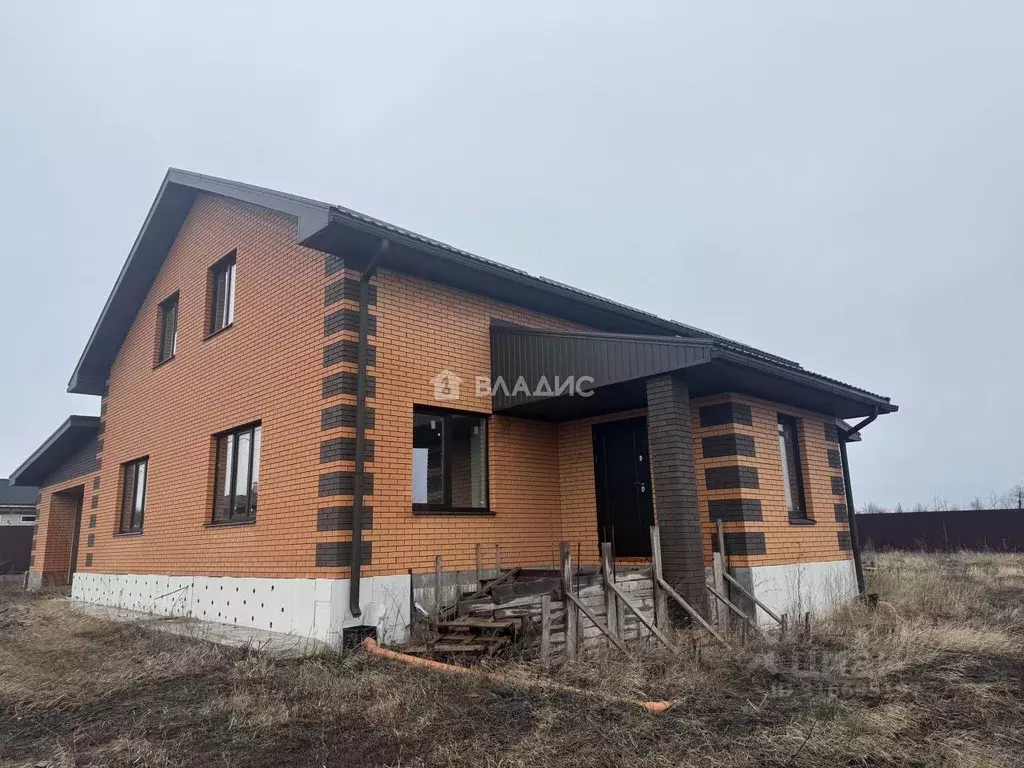 Дом в Белгородская область, Старый Оскол ул. Хлопковая, 16 (287 м) - Фото 0