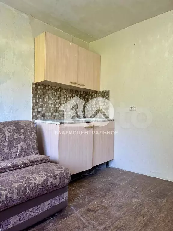 Комната 12,2 м в 6-к., 4/4 эт. - Фото 0
