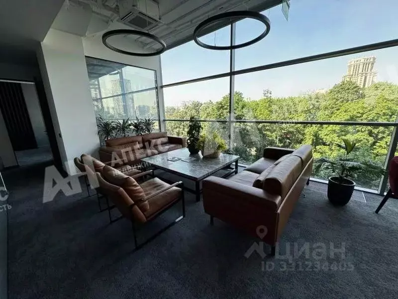 Офис в Москва Летниковская ул., 2С3 (660 м) - Фото 1